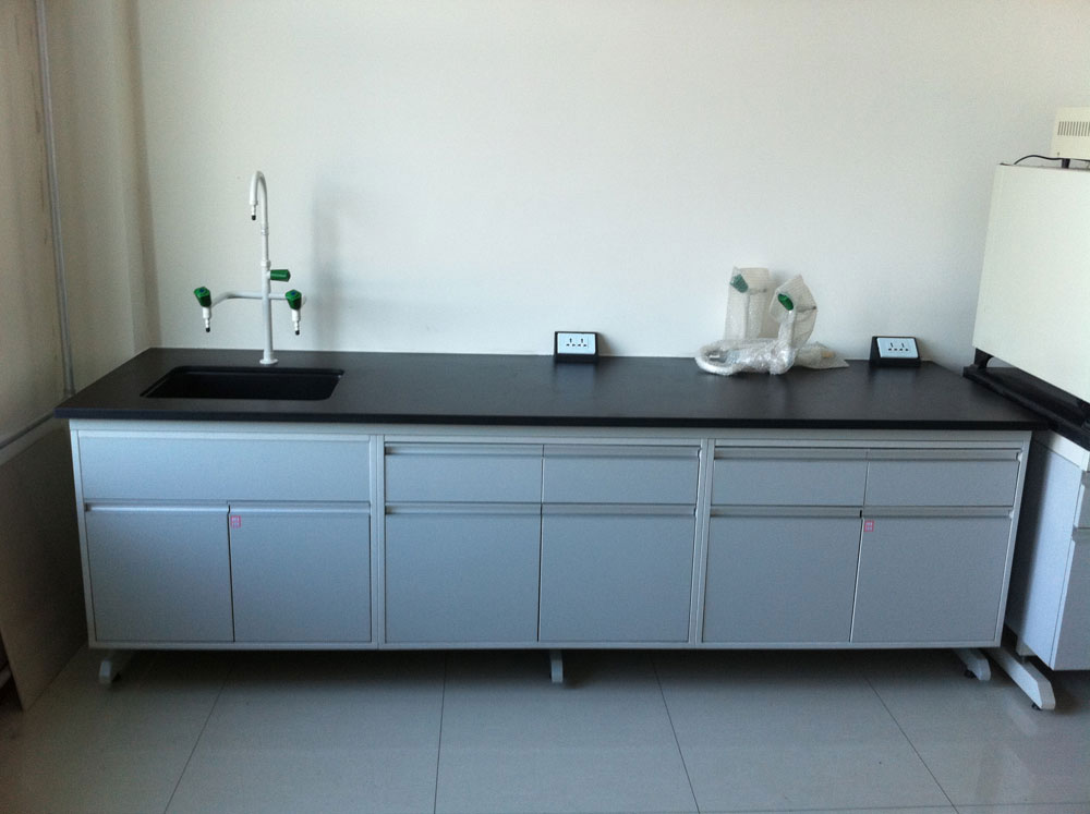 鋼木實驗臺、化學實驗臺、邊臺、中央實驗臺、生物實驗臺