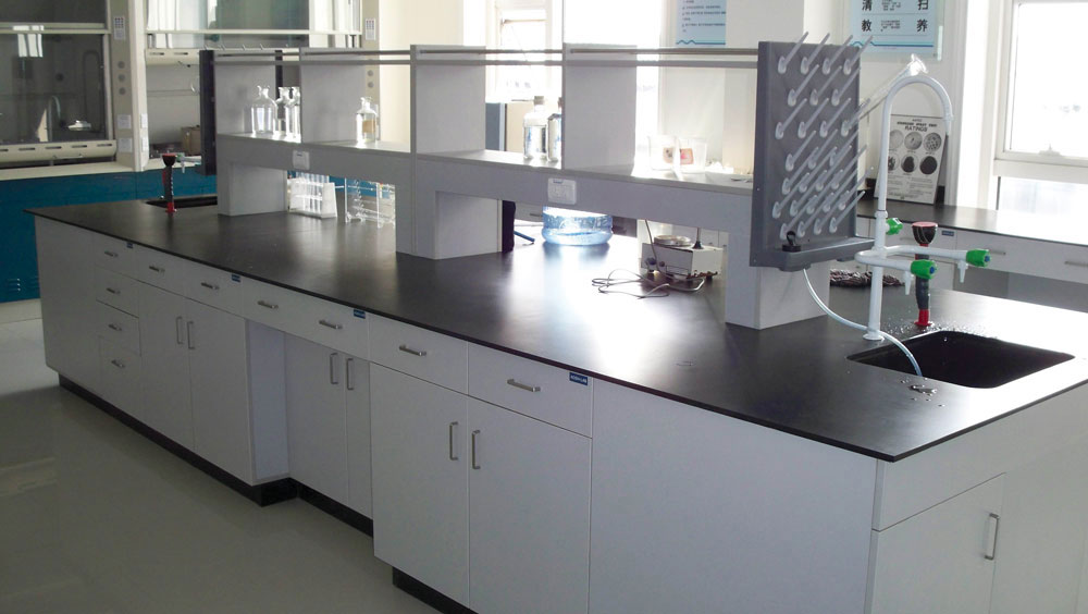全木實(shí)驗(yàn)臺(tái)、化學(xué)實(shí)驗(yàn)臺(tái)、生物實(shí)驗(yàn)臺(tái)、制藥實(shí)驗(yàn)室、邊臺(tái)