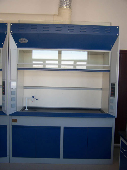 實(shí)驗(yàn)室通風(fēng)柜（標(biāo)準(zhǔn)型、補(bǔ)風(fēng)型、聯(lián)體型、桌上型、落地式、不銹鋼通風(fēng)柜）
