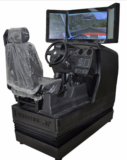 動(dòng)感汽車駕駛模擬器