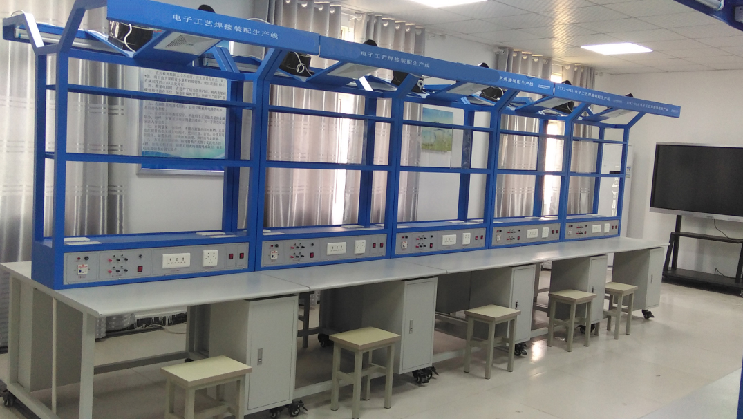 電子電路安裝與調(diào)試實(shí)訓(xùn)平臺