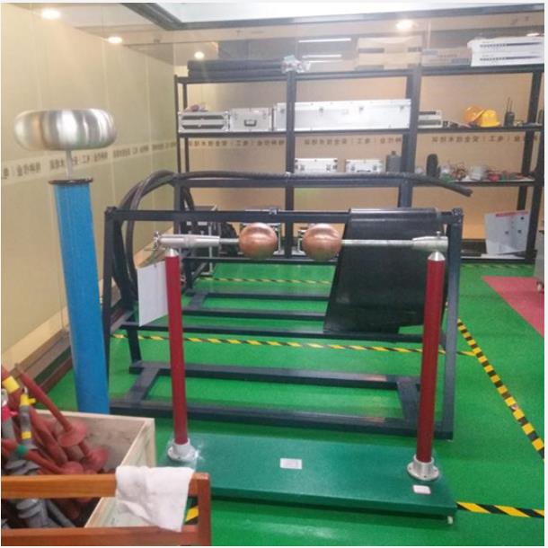 LG-TDQ04電力電纜作業(yè)安全技術(shù)實(shí)際操作實(shí)訓(xùn)設(shè)備