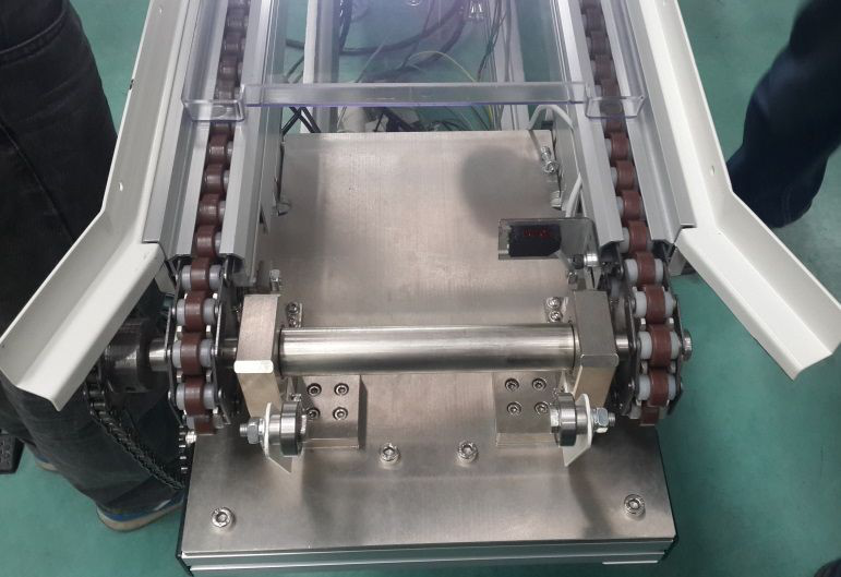 工業(yè)機(jī)器人工程考核實(shí)訓(xùn)系統(tǒng)