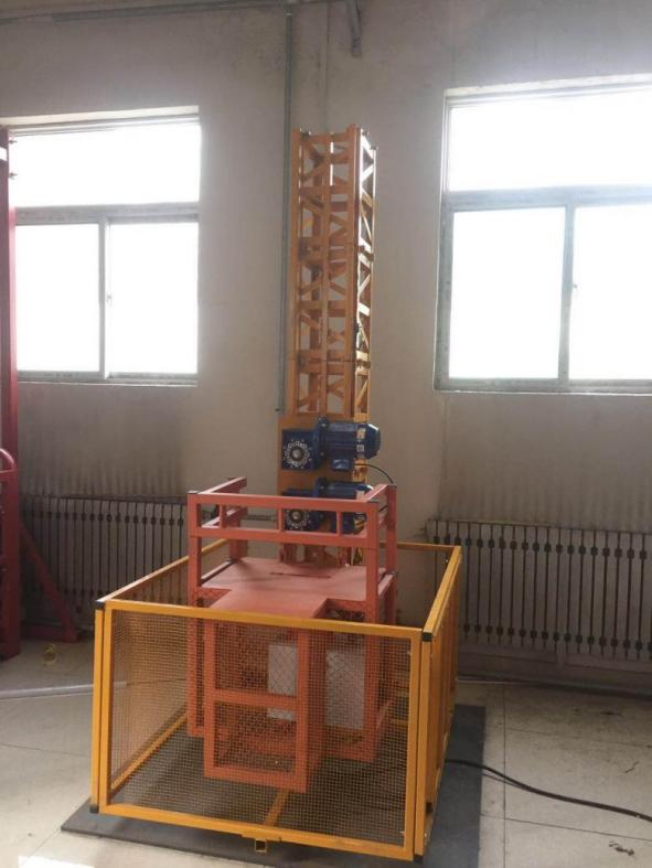 建筑施工升降機安拆模型