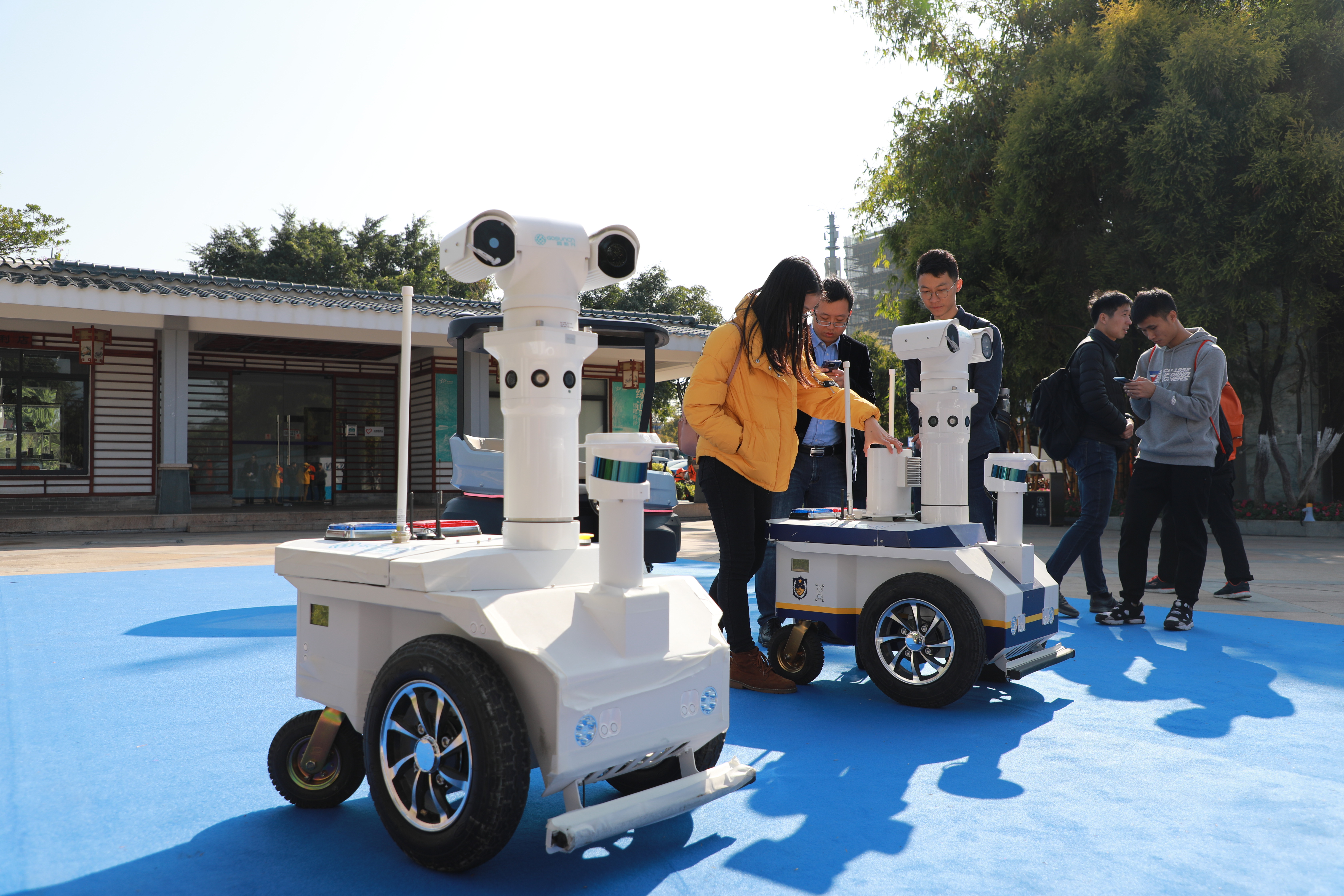 智能網(wǎng)聯(lián)車實訓教具